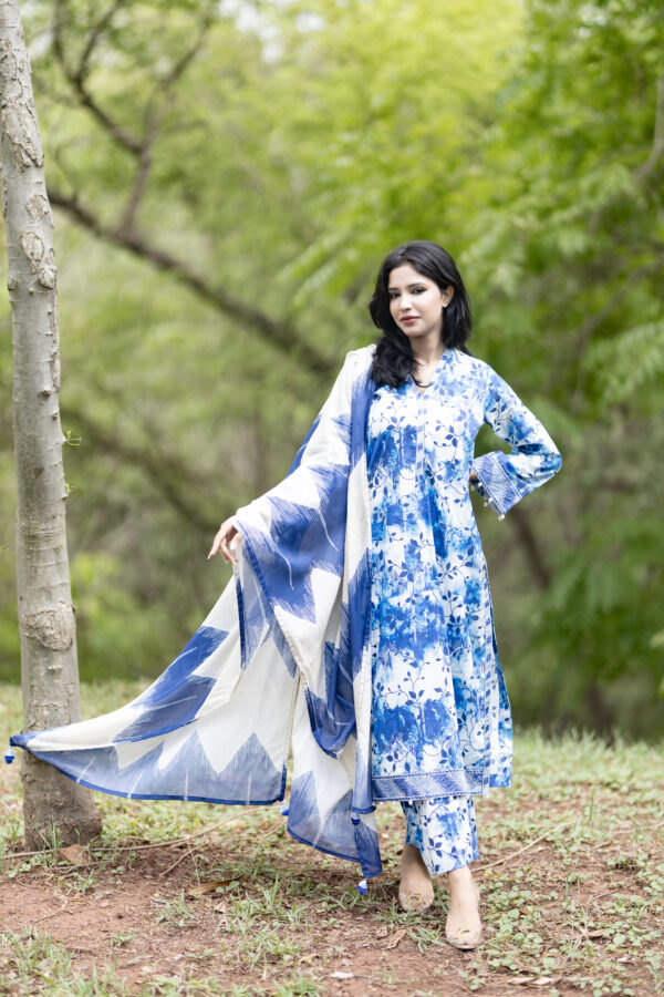3 Piece - Luxury Printed Lawn