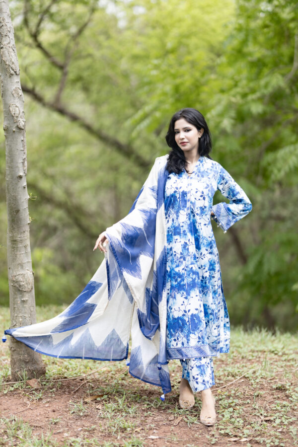 3 Piece - Luxury Printed Lawn